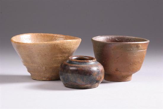 JAPANESE STUDIO POTTERY WATER DROPPER, BRUSH WASHER AND TWO CUPS. - 2 1/2 i