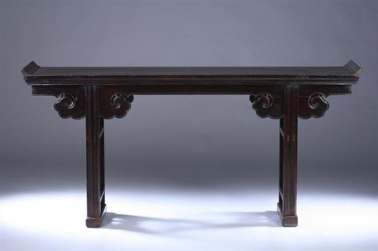 CHINESE WALNUT ALTAR TABLE, Qing Dynasty, Shanxi Province. - 33 1/2 in. x 7