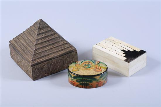 THREE INDIAN BOXES. - Largest: 6 1/2 in.